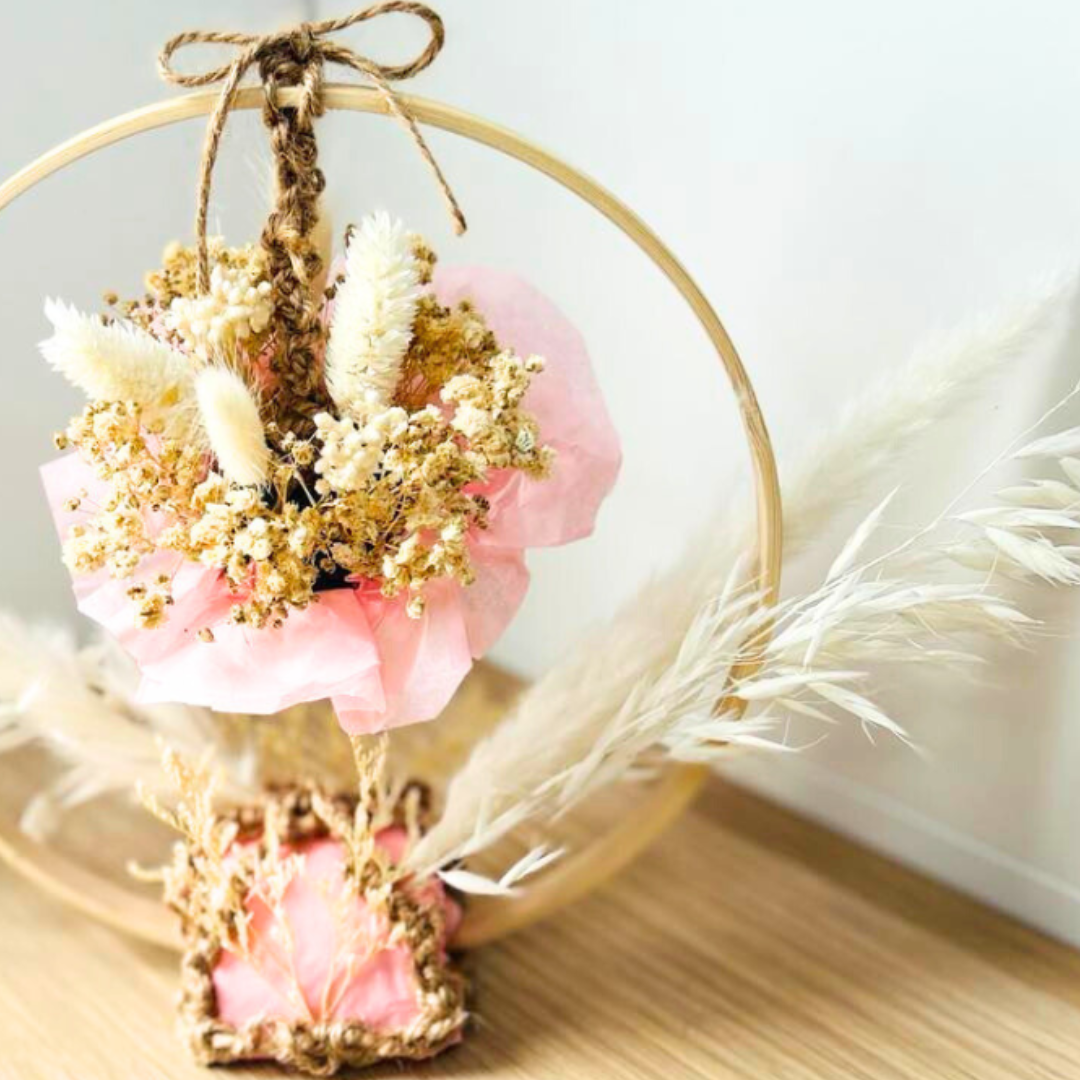Composition florale artisanale en fleurs séchées - Cadeau fête des mères