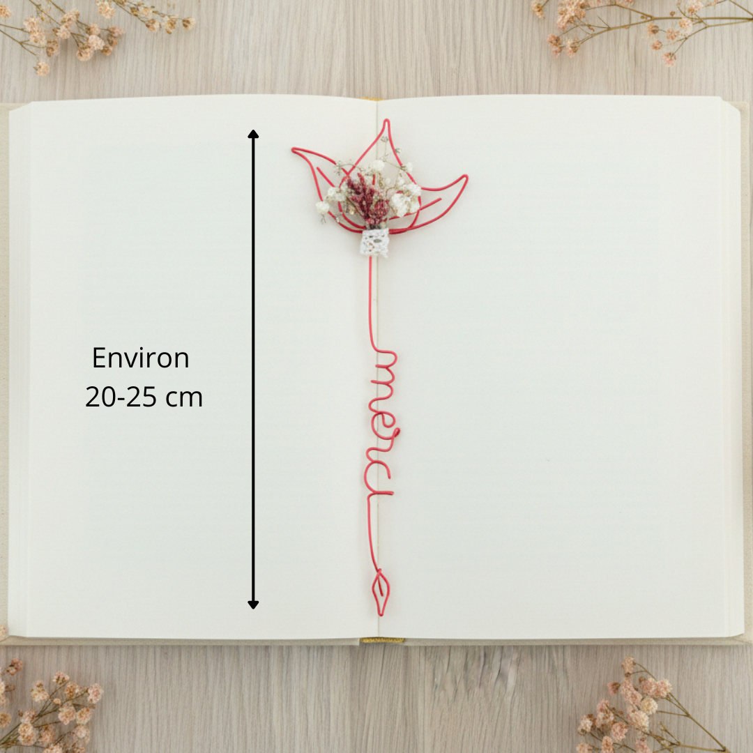 Marque-Page Personnalisé – Fleurs Séchées & Fil Métal – Plaisir d’Offrir