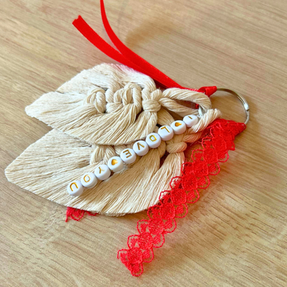 Porte-clés personnalisé macramé avec prénom – Cadeau Saint-Valentin