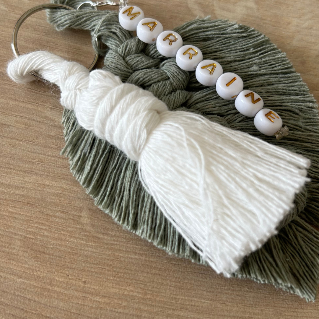 Porte-clé personnalisé macramé – demande parrain ou marraine originale