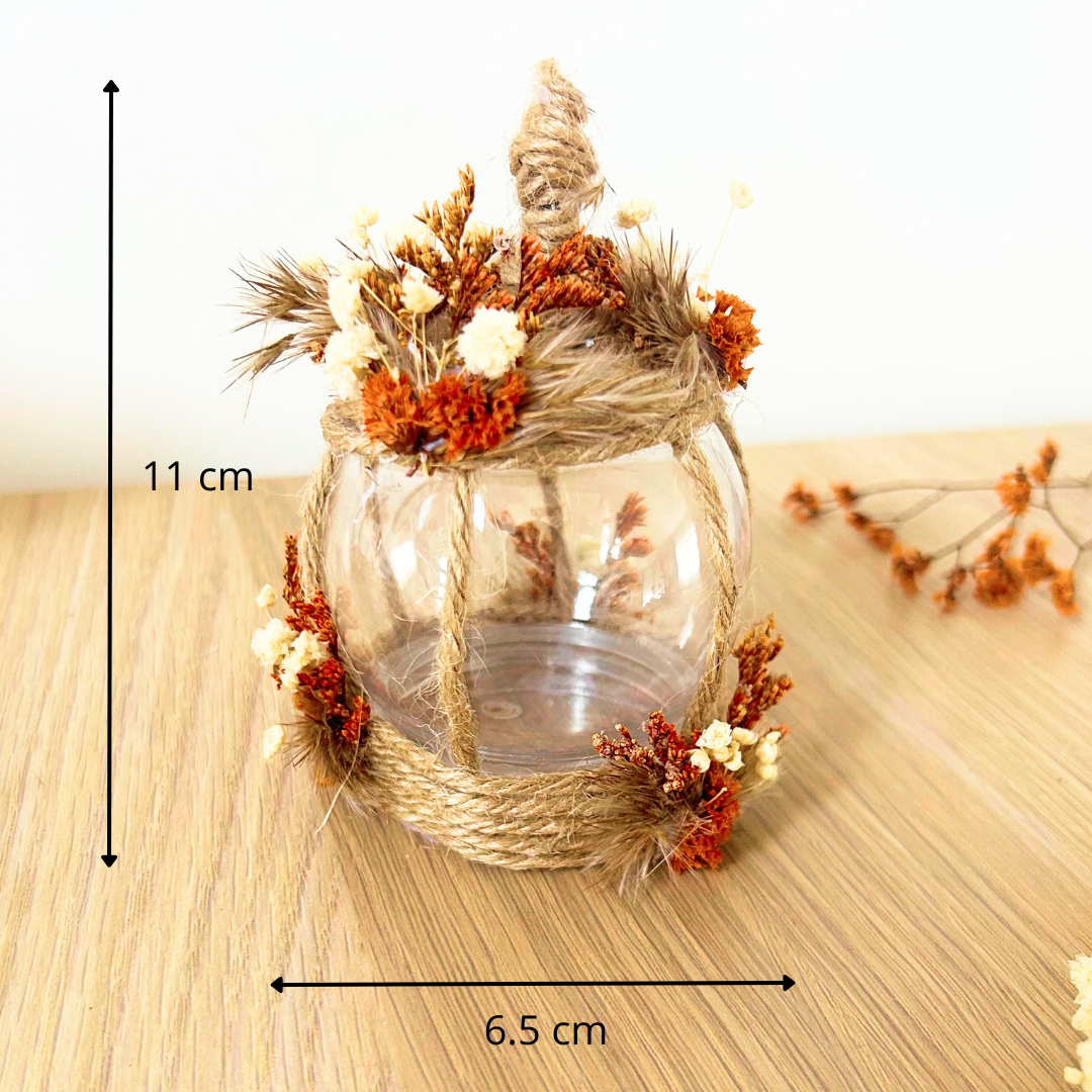 Citrouille Décorative en Fleurs Séchées – Boule en Plastique 11x6.5 cm