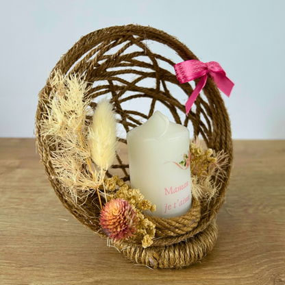 Composition florale personnalisée avec bougie – Cadeau d’anniversaire unique et fait main