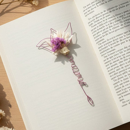 Marque-page personnalisé avec fleurs séchées – cadeau fête des grand-mères