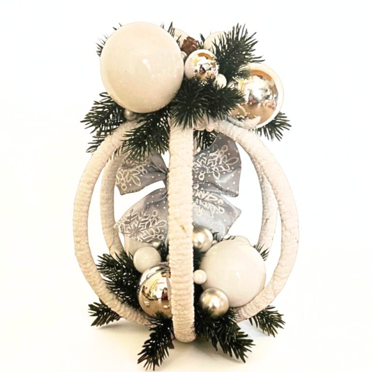 Grande Boule de Noël Lumineuse – Création Artisanale en Bambou et Laine