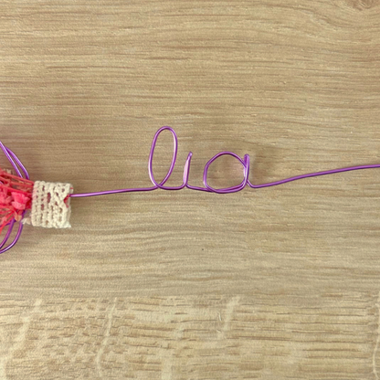 Marque-page personnalisé fleurs séchées – cadeau romantique Saint-Valentin