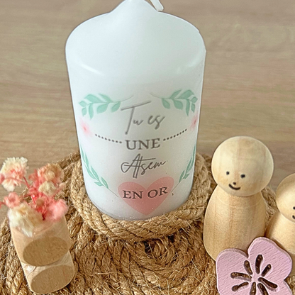 Décoration personnalisée avec bougie – Cadeau maîtresse, ATSEM ou nounou