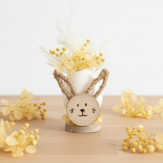 Décoration de table pâques – Lapin en bois avec fleurs séchées