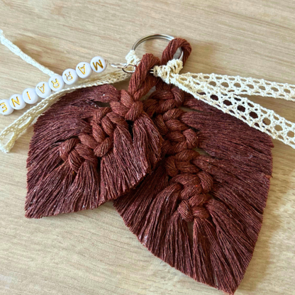 Porte-clés personnalisé macramé avec prénom – Annonce parrain marraine originale