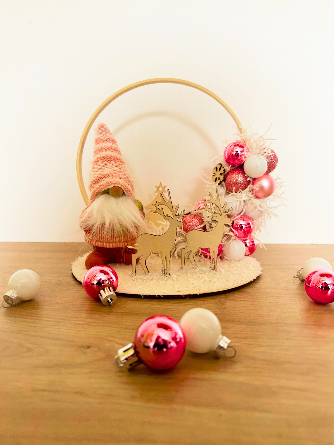 Décoration Lumineuse de Noël – Gnome, Cerfs & Boules de Noël