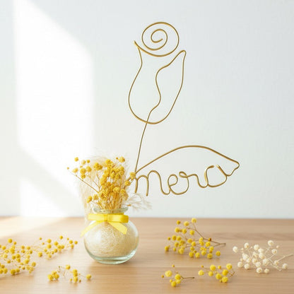 Cadeau invité mariage personnalisé – bouquet fleurs séchées avec prénom en fil aluminium