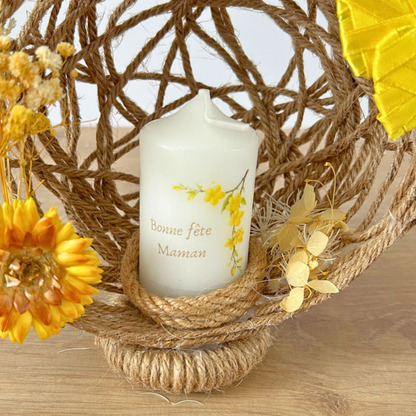 Composition florale personnalisée avec bougie – Cadeau Fête des Mères
