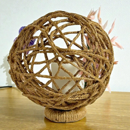 Composition florale personnalisée avec bougie – Cadeau Fête des Grand-Mères unique