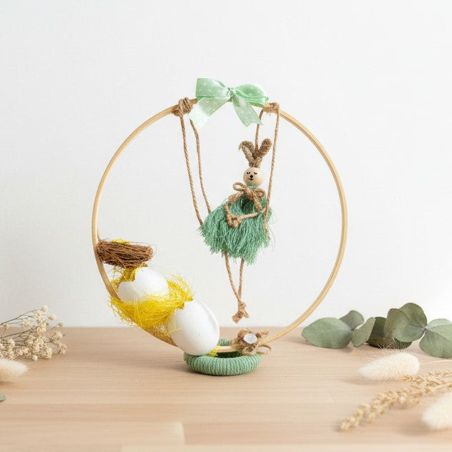 Centre de table de Pâques – lapin macramé sur balançoire & cercle en bois