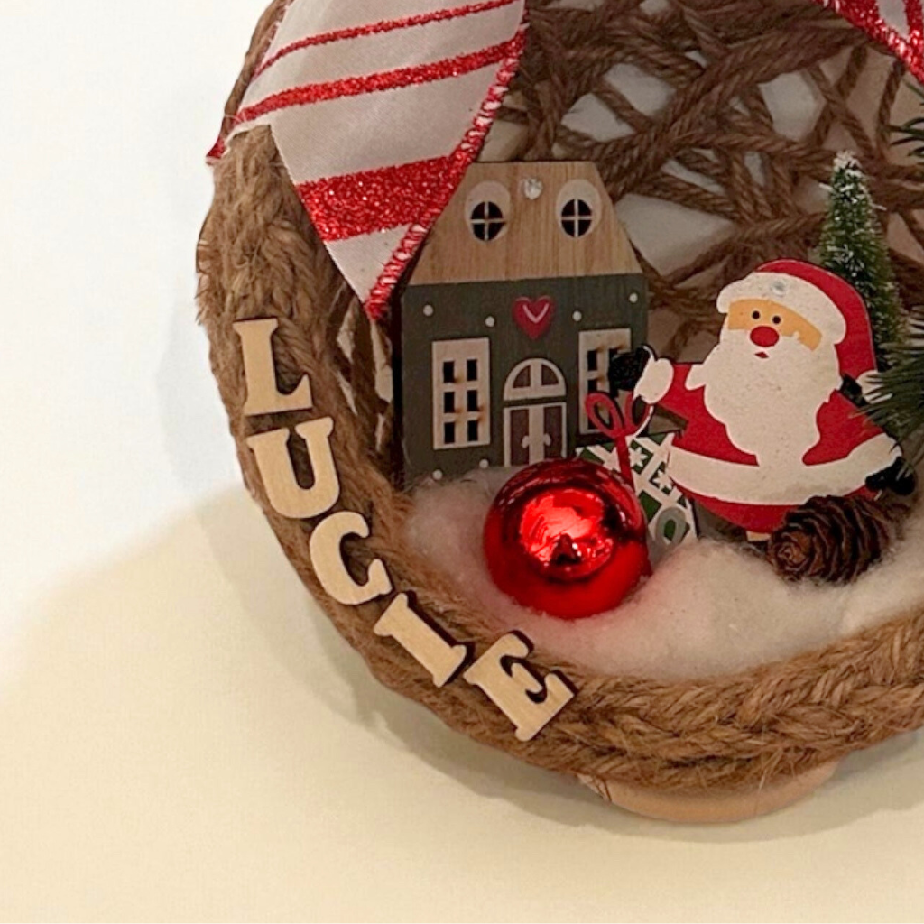 Boule de Noël Personnalisée en corde de jute – Modèle Grand Format 16 cm