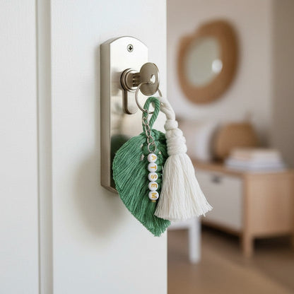 Porte-clé personnalisé macramé – cadeau maîtresse, ATSEM, nounou fin d’année