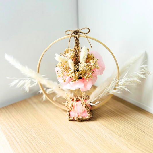 Flower arrangement basket