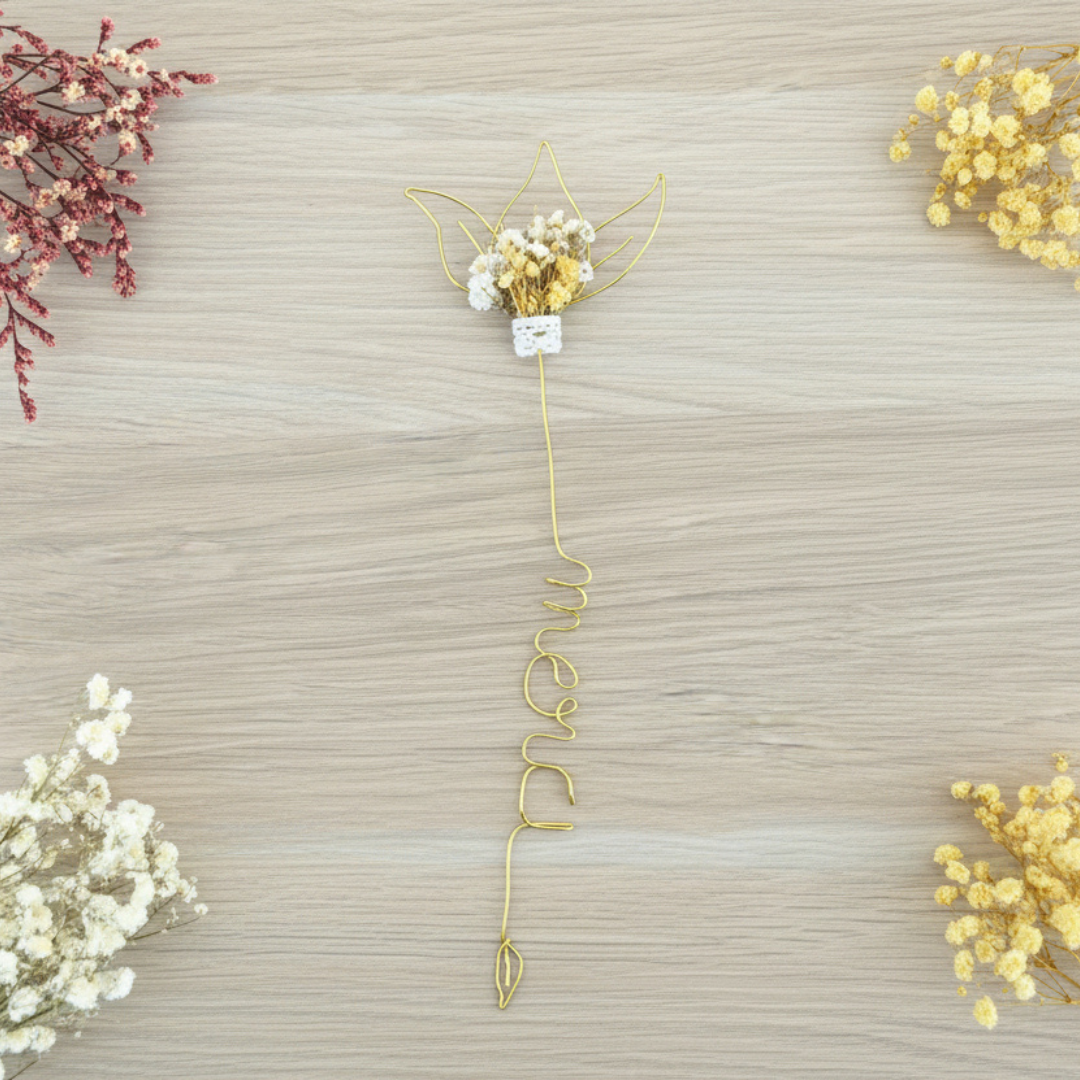Marque-Page Personnalisé – Fleurs Séchées & Fil Métal – Plaisir d’Offrir