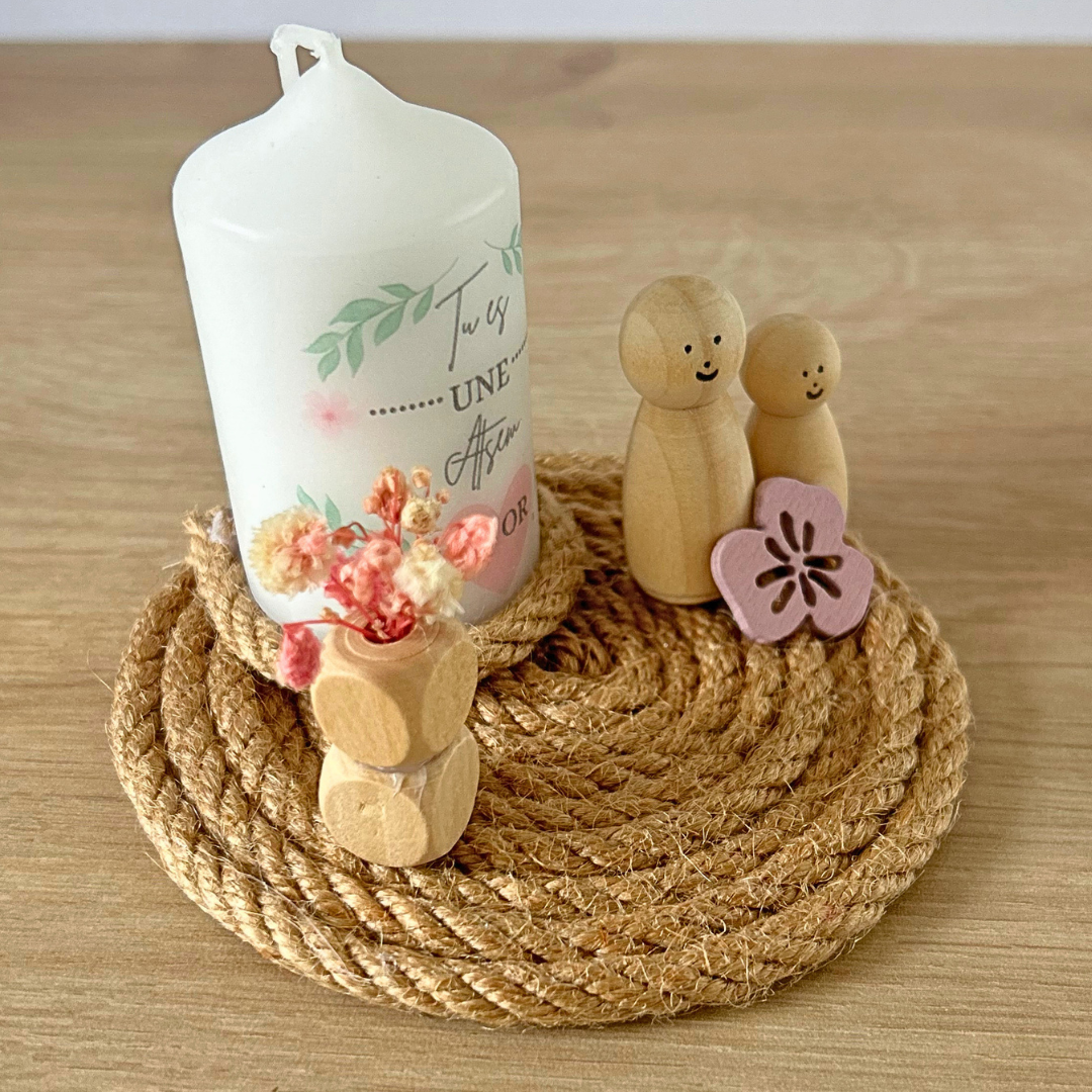 Décoration personnalisée avec bougie – Cadeau maîtresse, ATSEM ou nounou