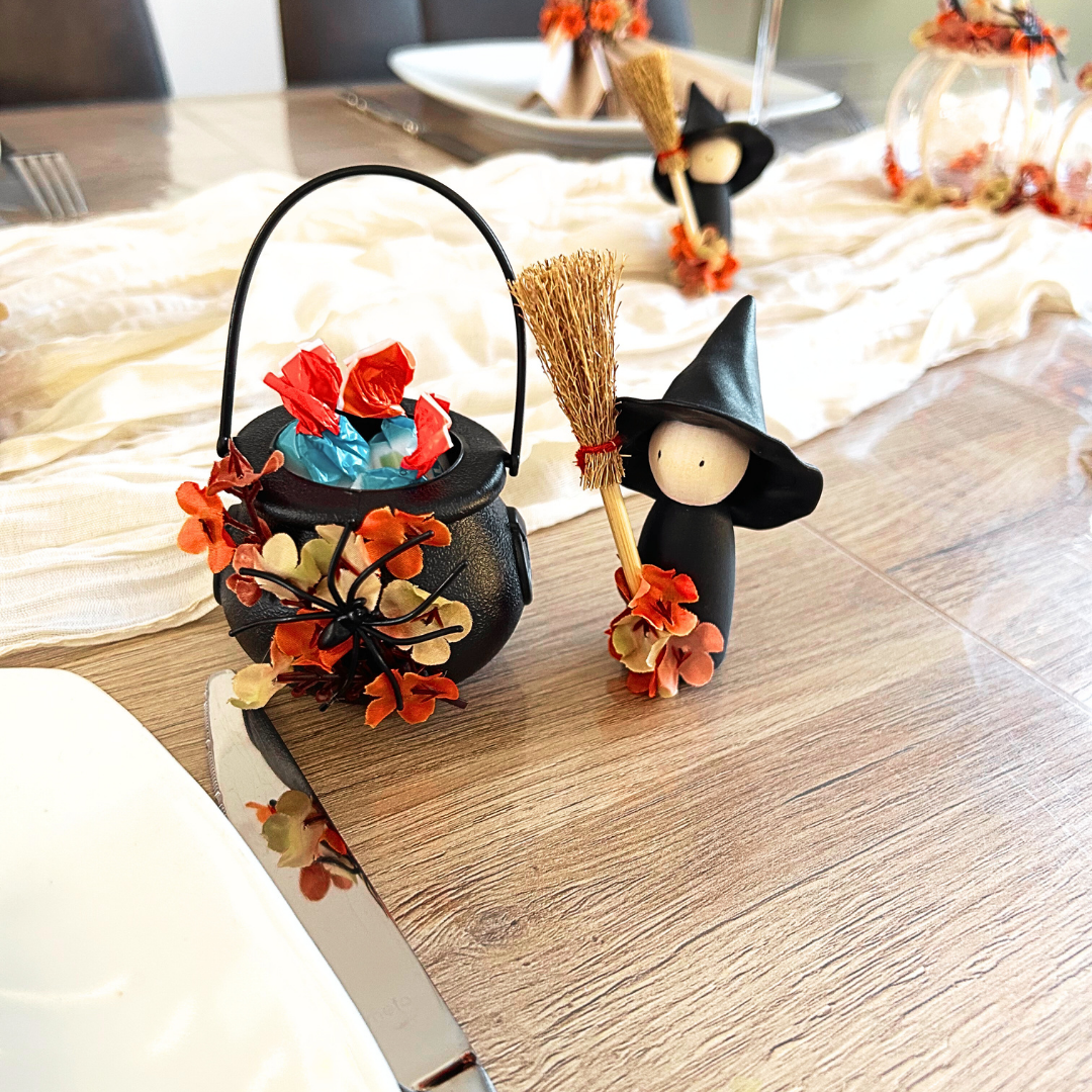 Pack déco Halloween – Sorcière & Chaudron décoratif