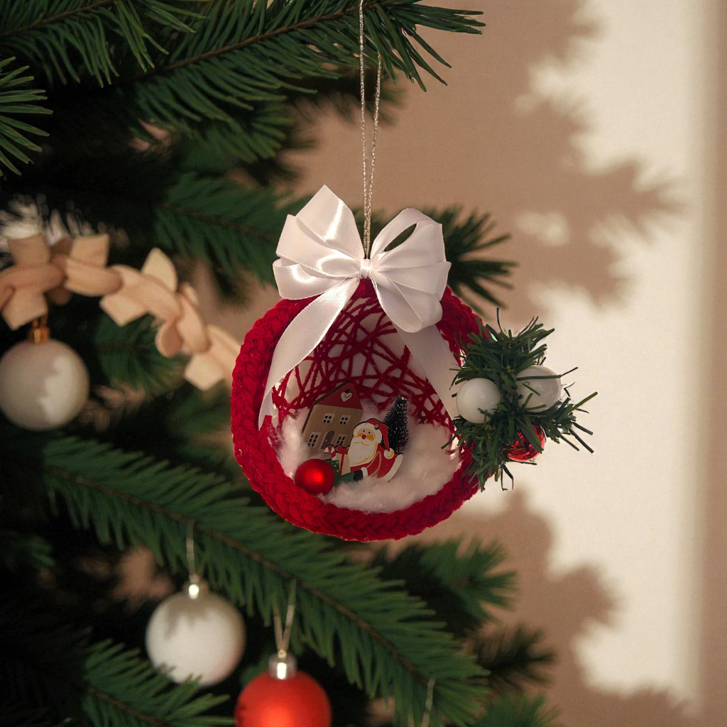 Boule de Noël Personnalisée – Grand Format 16 cm (Modèle en Laine)