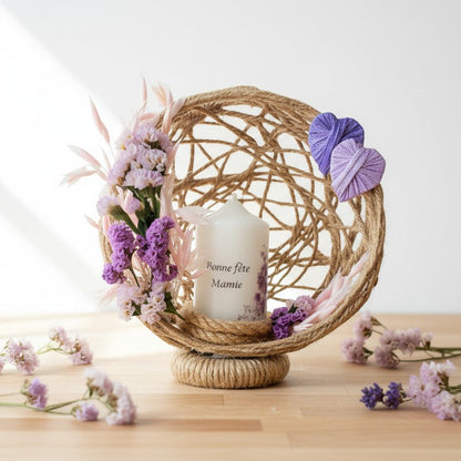 Composition florale personnalisée avec bougie – Cadeau Fête des Grand-Mères unique