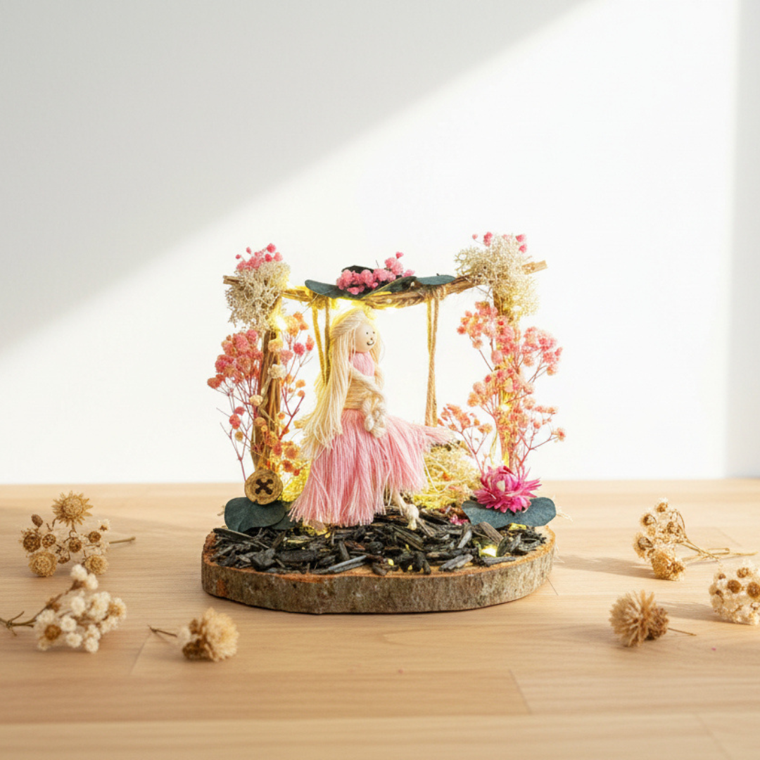 Décoration Lumineuse Fée sur Balançoire – Centre de Table Anniversaire Féérique & Personnalisé