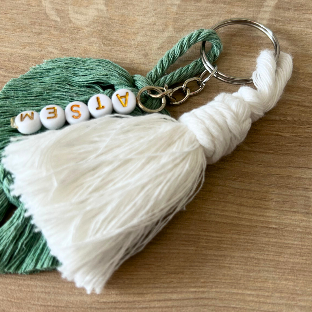 Porte-clé personnalisé macramé – cadeau maîtresse, ATSEM, nounou fin d’année