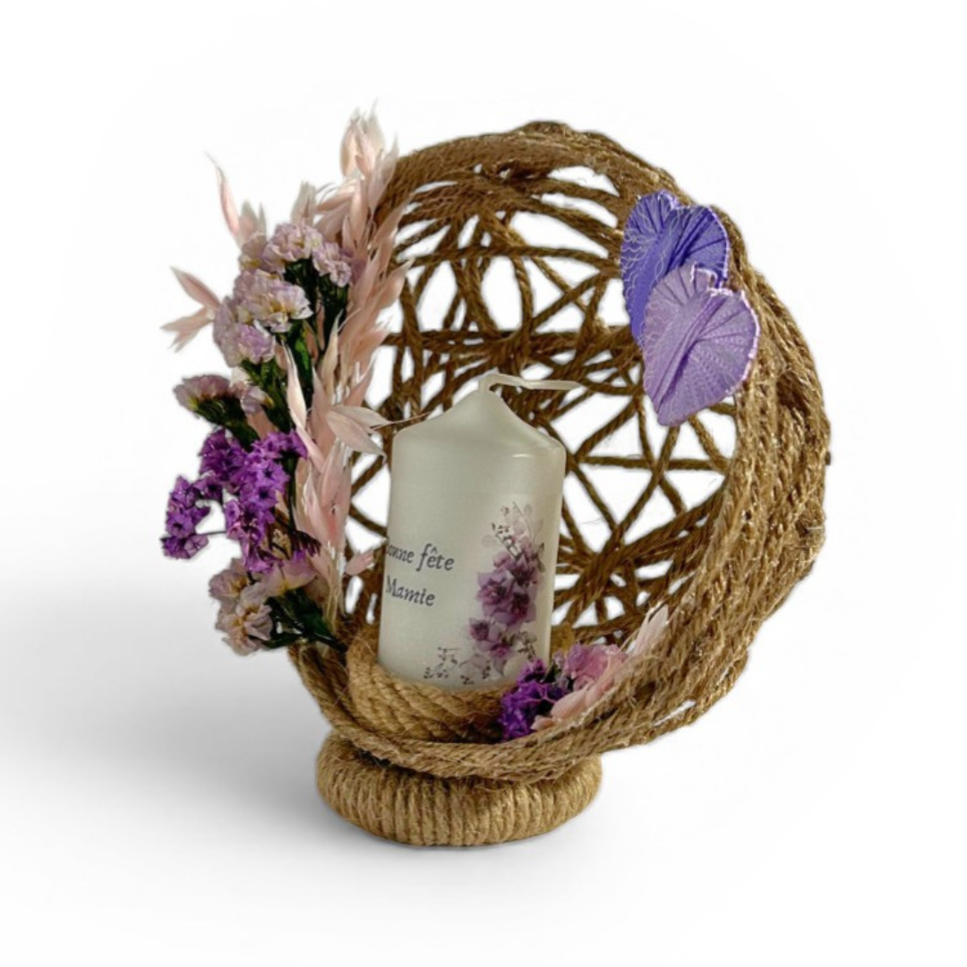 Composition Florale avec Bougie Personnalisée - Centre de Table d’Anniversaire