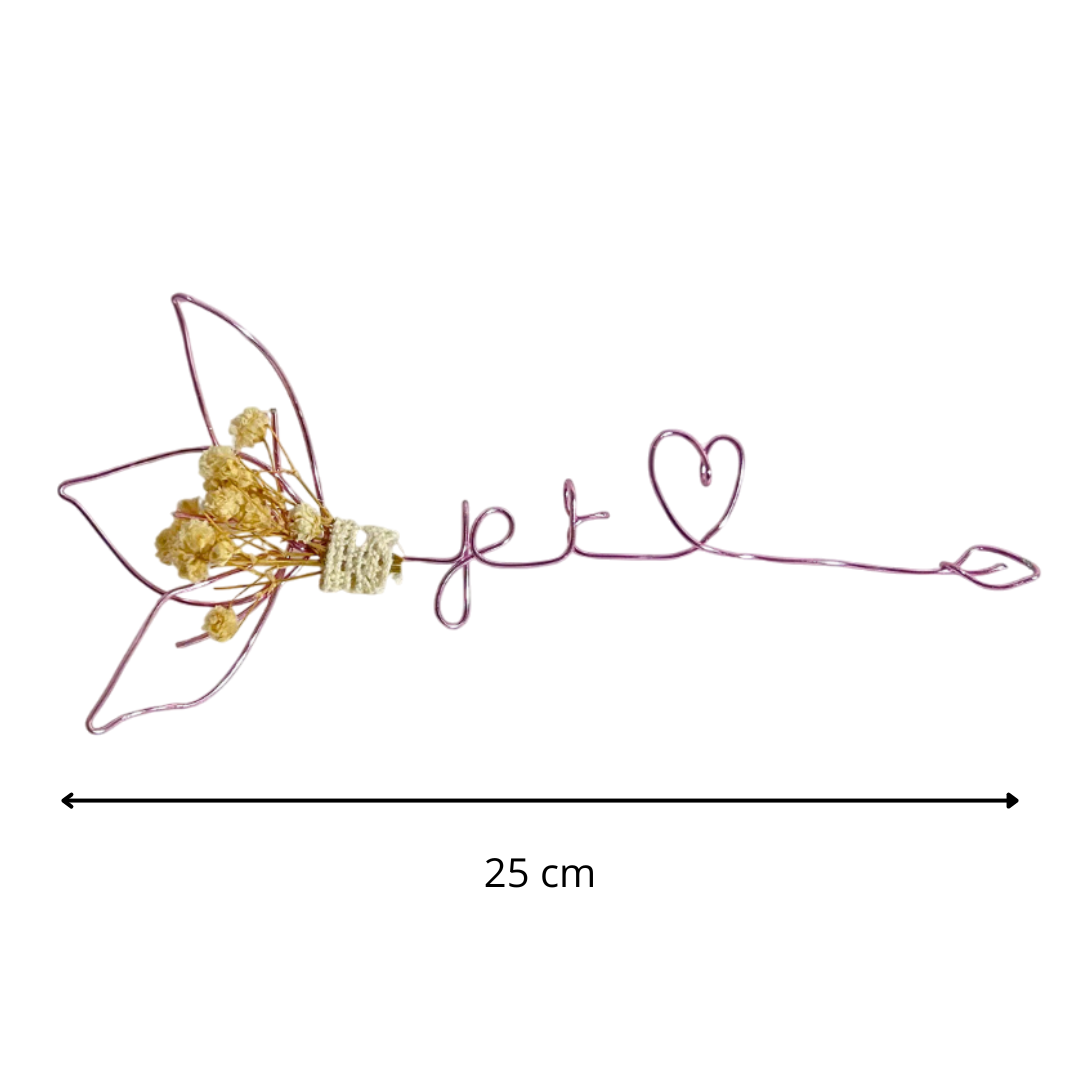 Coffret Cadeau “Je t’aime” – Cœur Ferrero, Composition Florale & Duo Porte-Clé + Marque-Page