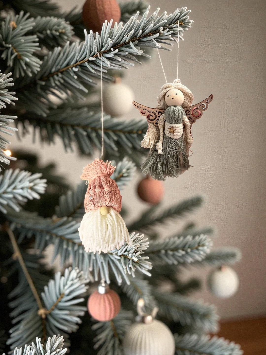 Coffret de Noël – Lot 2 Gnomes et 1 Ange en Macramé
