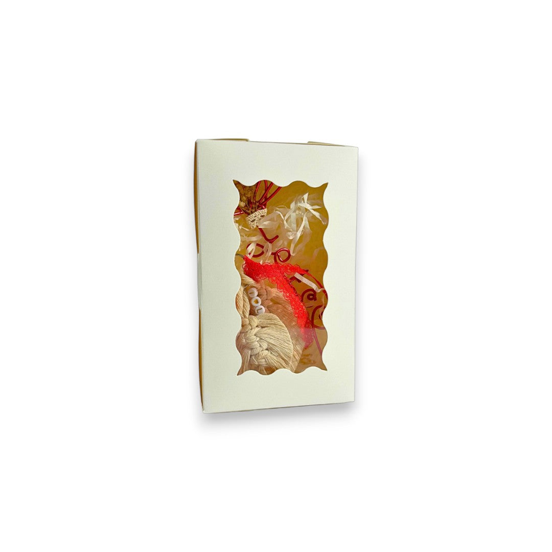 Coffret Cadeau Duo Gourmand & Poétique – Bouquet Ferrero & Porte-Clé + Marque-Page “Je t’aime”