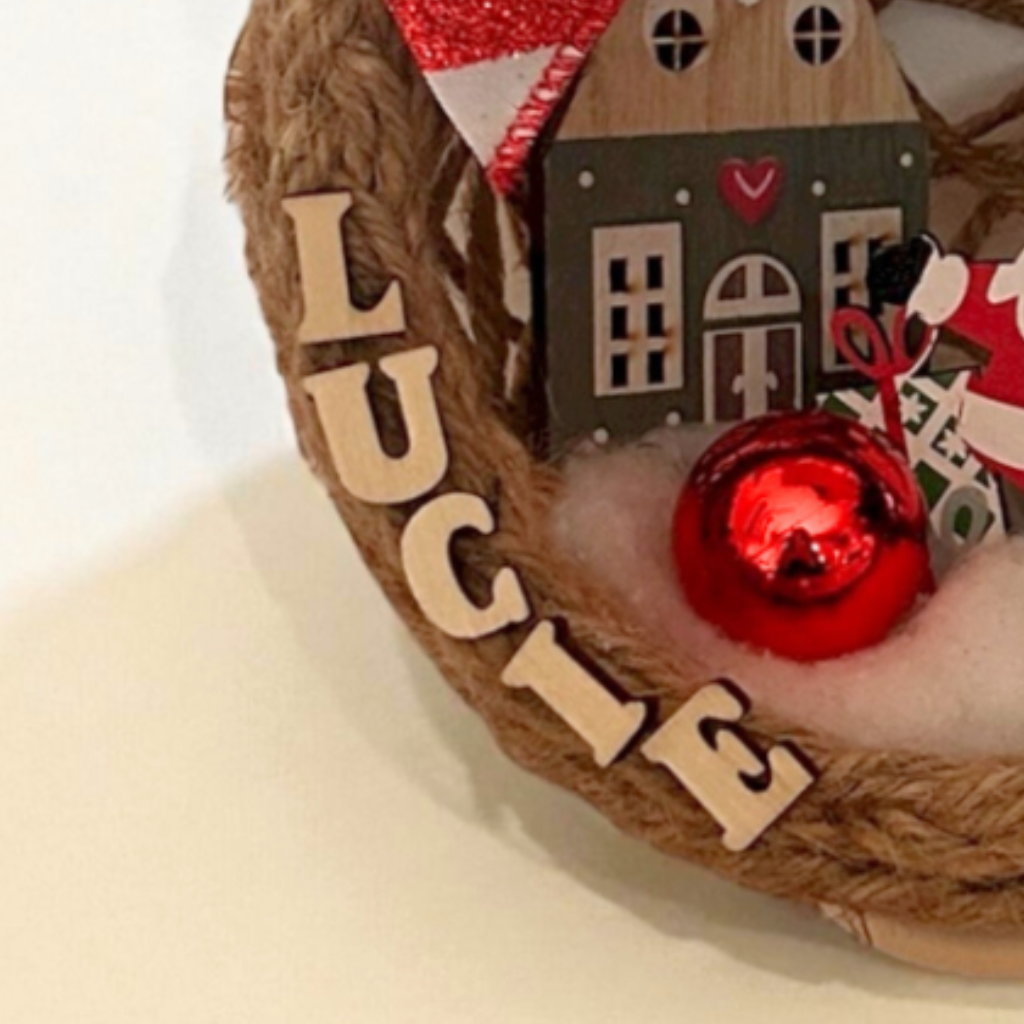 Boule de Noël Personnalisée – Grand Format 16 cm (Modèle en Laine)